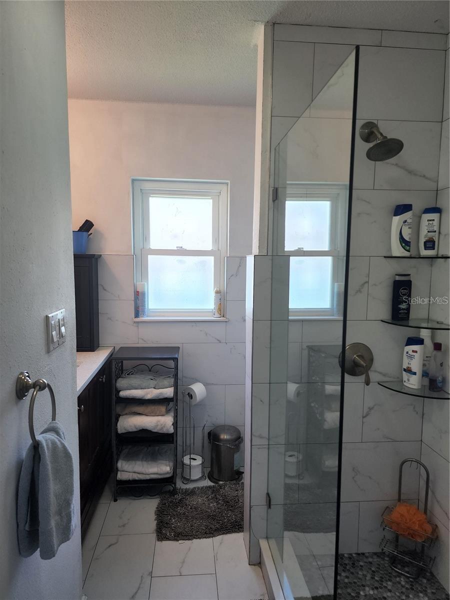 5816 LIVERPOOL DR, TAMPA, FL, 33615