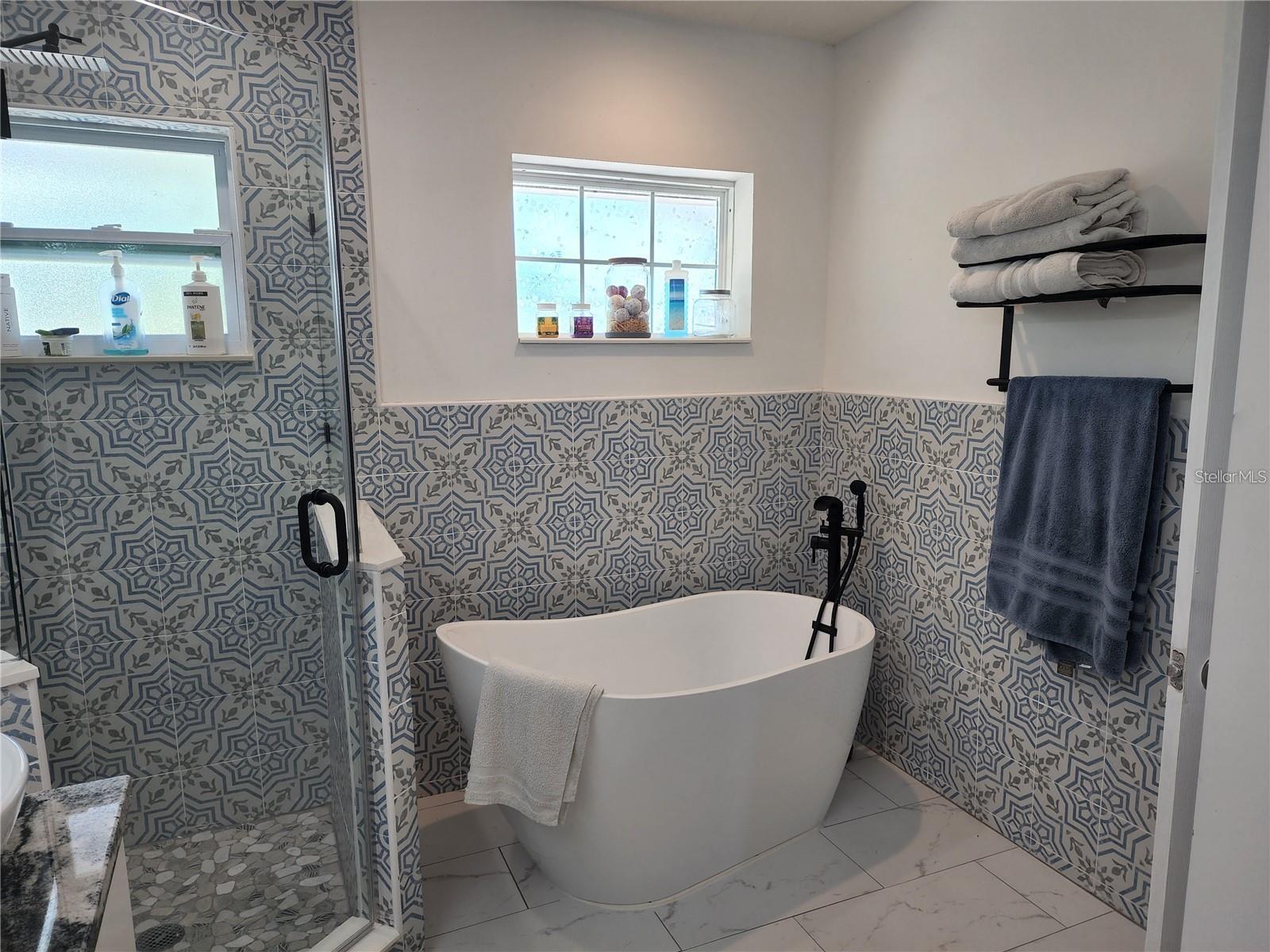 5816 LIVERPOOL DR, TAMPA, FL, 33615