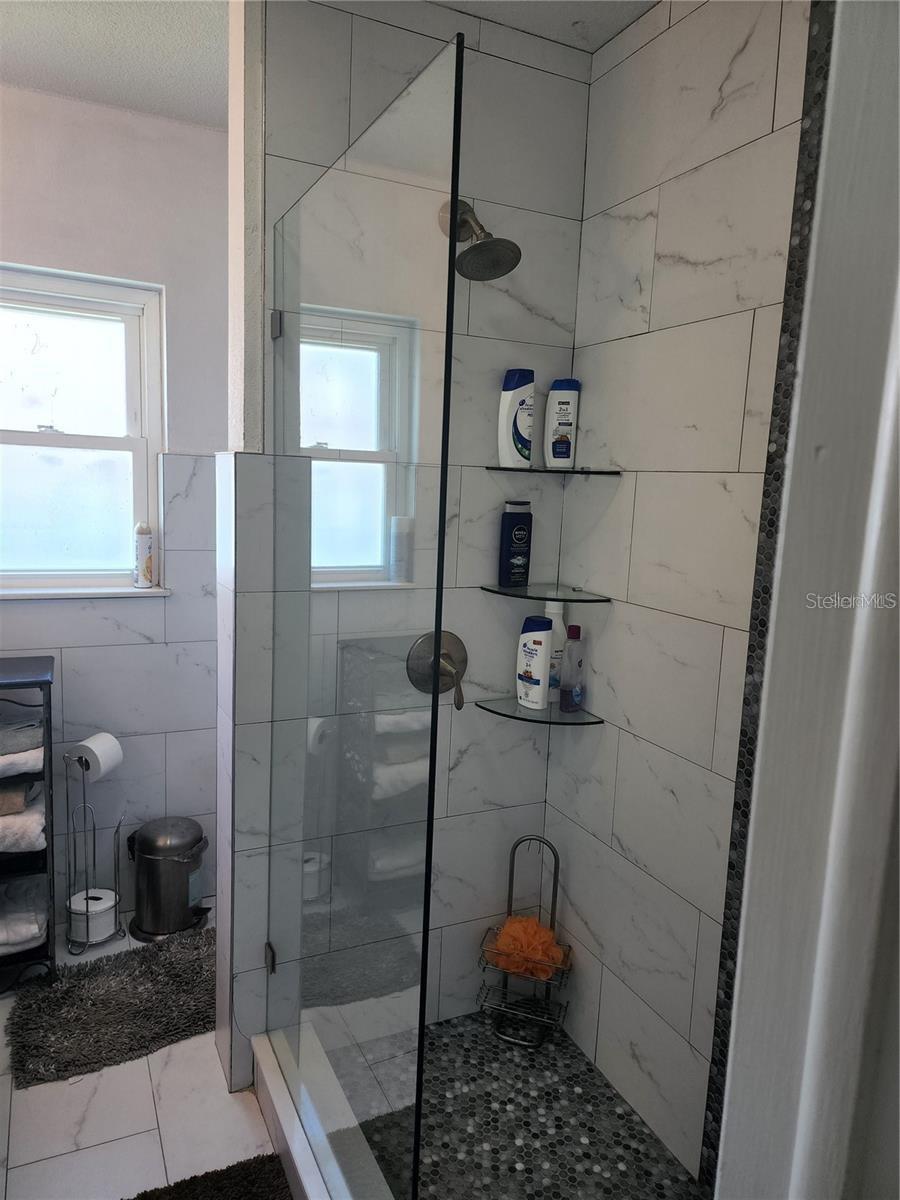 5816 LIVERPOOL DR, TAMPA, FL, 33615