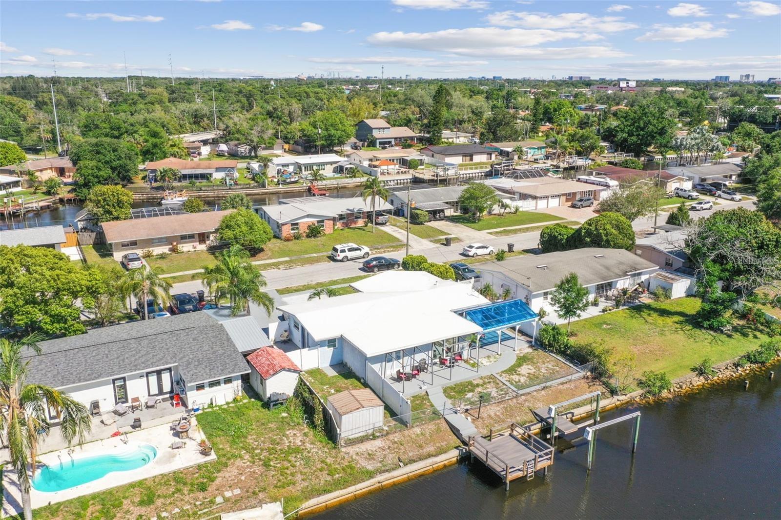 5816 LIVERPOOL DR, TAMPA, FL, 33615