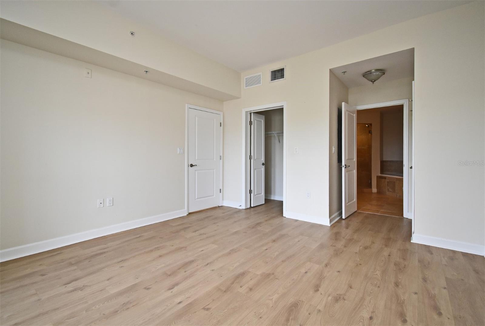 2305 EDGEWATER DR #1714, ORLANDO, FL, 32804