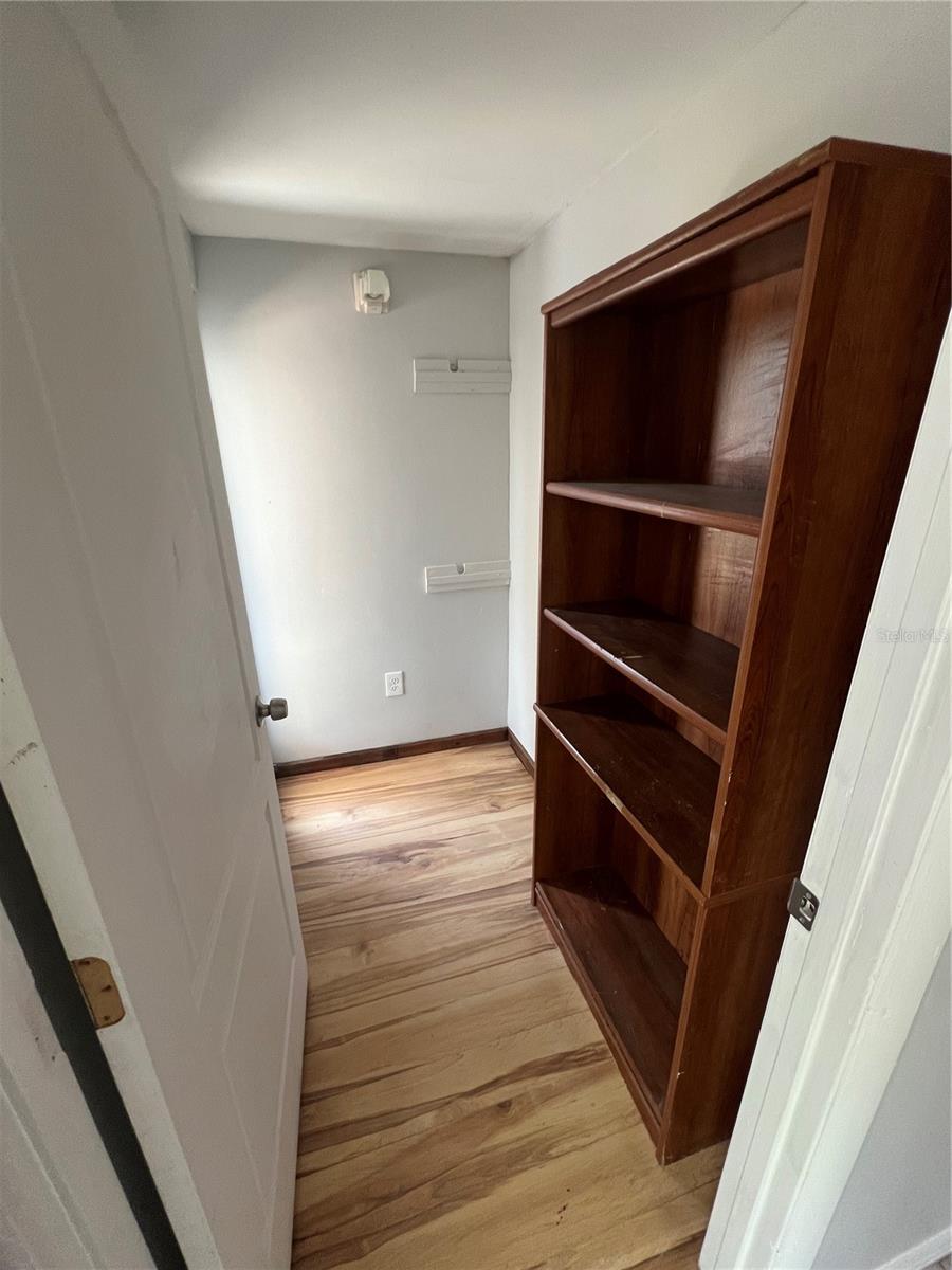 518 41ST AVE S, ST PETERSBURG, FL, 33705