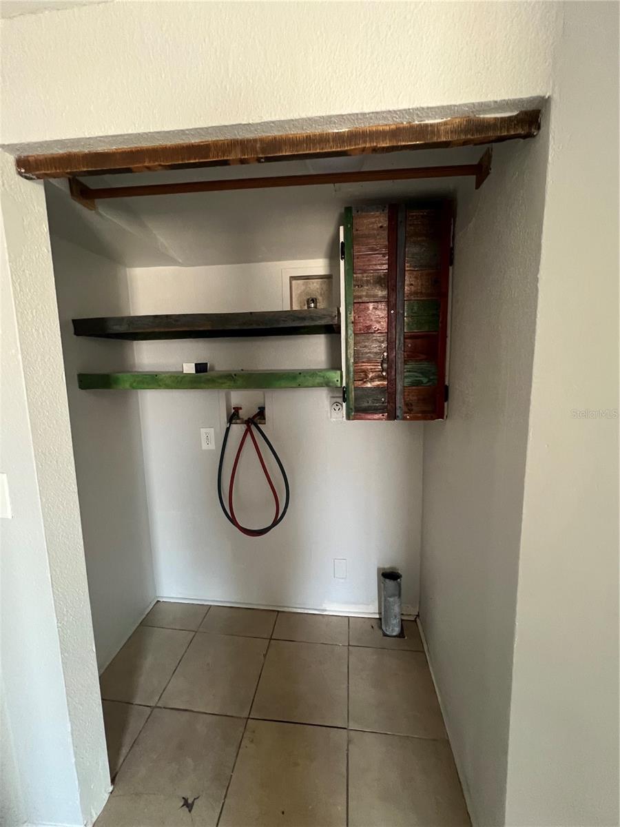 518 41ST AVE S, ST PETERSBURG, FL, 33705