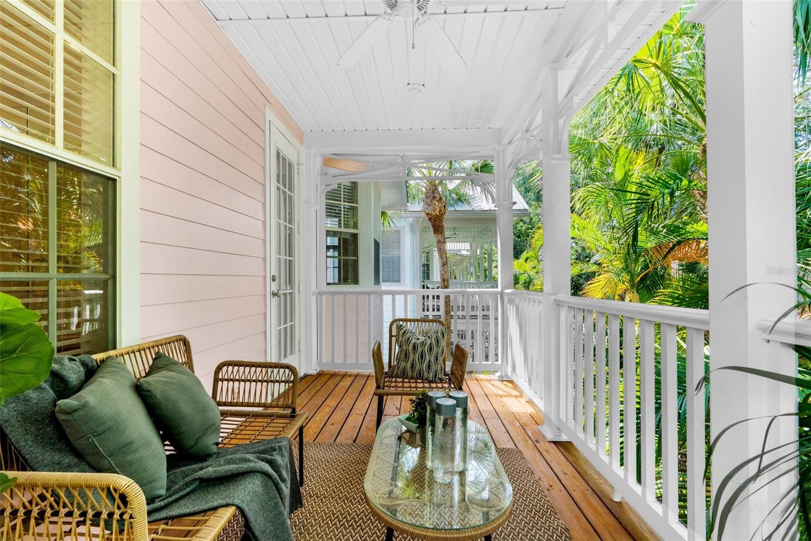 916 HEMINGWAY CIR, TAMPA, FL, 33602