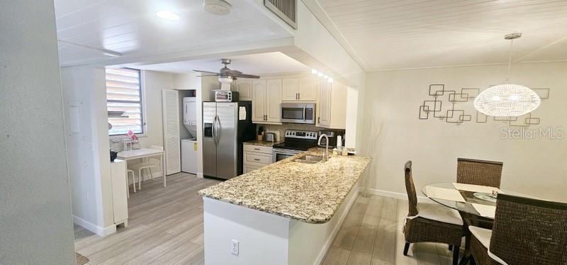 132 WILD PALM DR #132, BRADENTON, FL, 34210