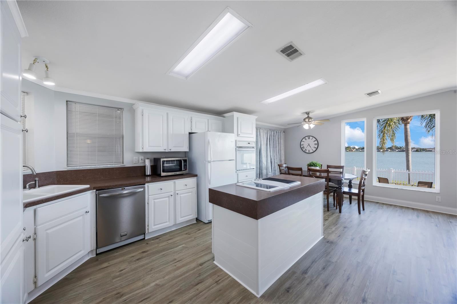 9416 STAR GAZER LN, RIVERVIEW, FL, 33578