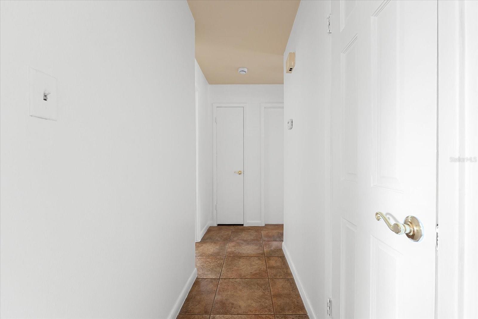 3736 WOODMONT DR, SARASOTA, FL, 34232