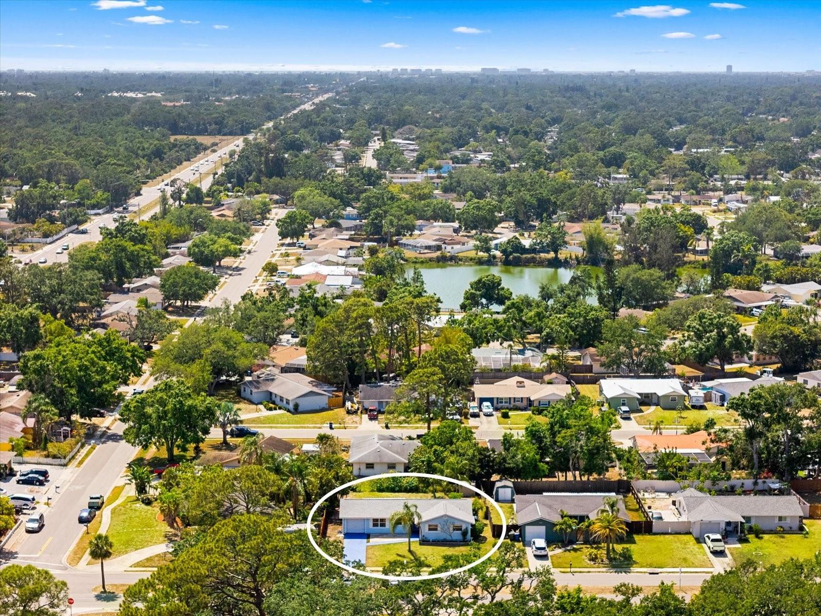 3736 WOODMONT DR, SARASOTA, FL, 34232