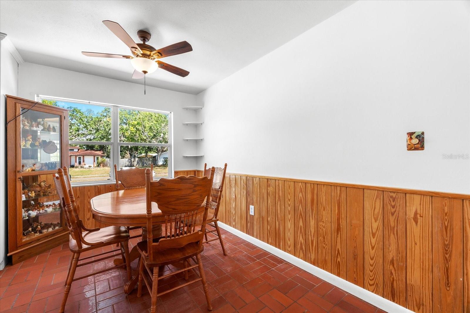 3736 WOODMONT DR, SARASOTA, FL, 34232