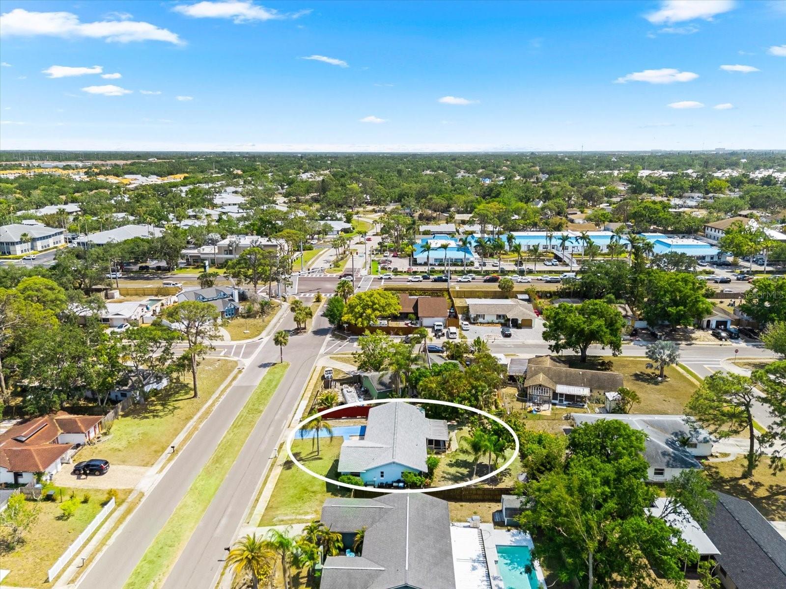 3736 WOODMONT DR, SARASOTA, FL, 34232