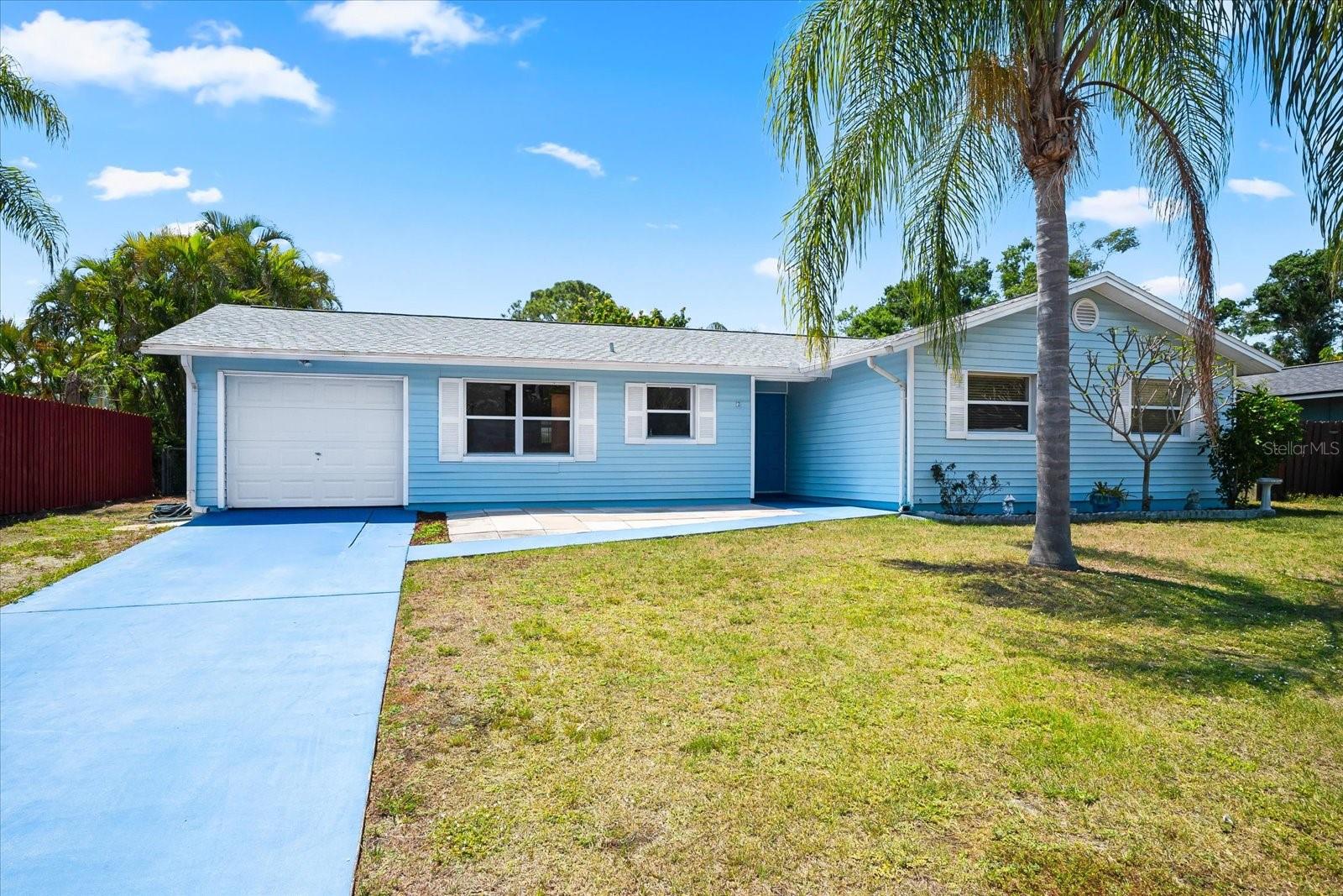 3736 WOODMONT DR, SARASOTA, FL, 34232