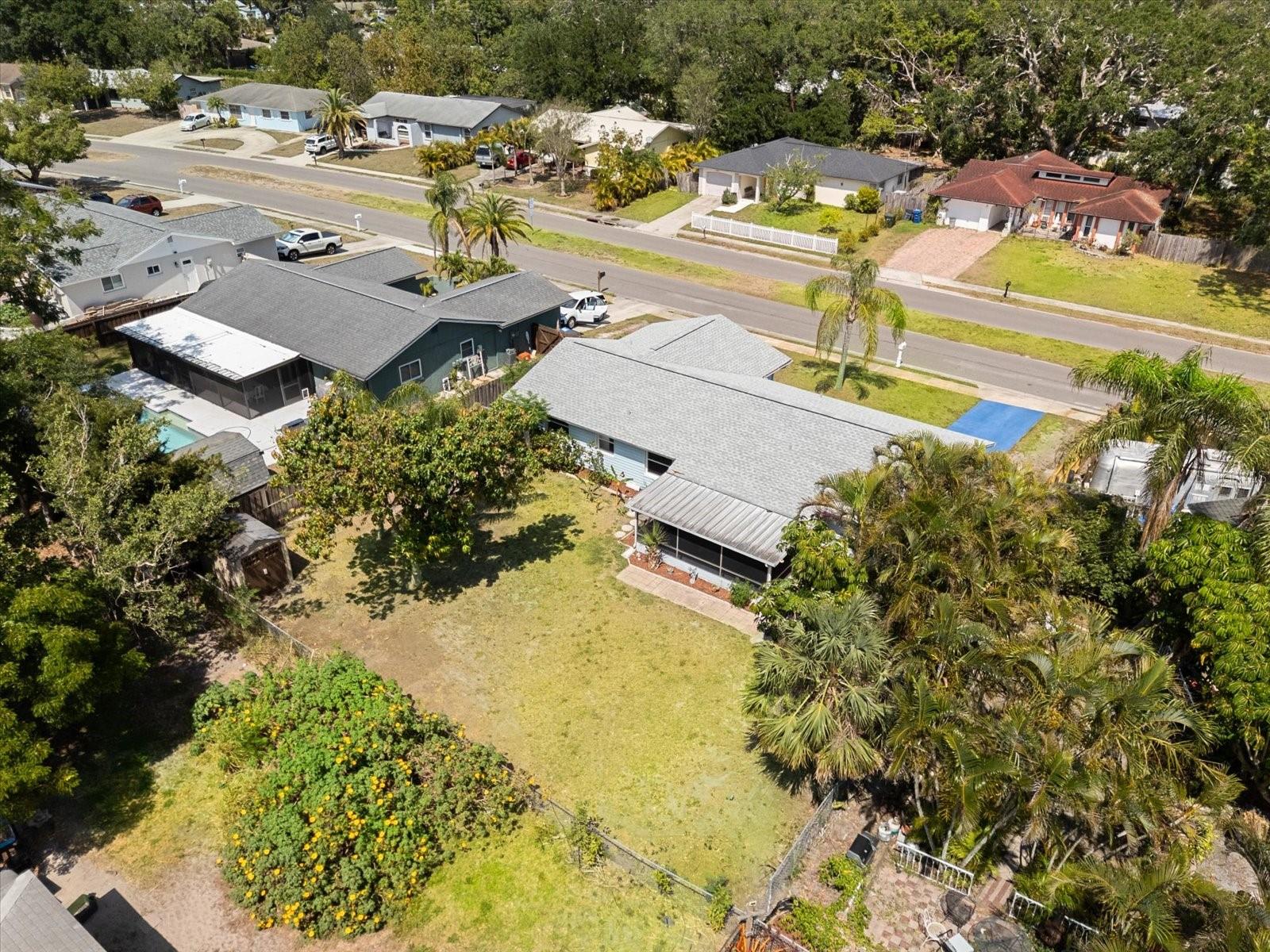 3736 WOODMONT DR, SARASOTA, FL, 34232