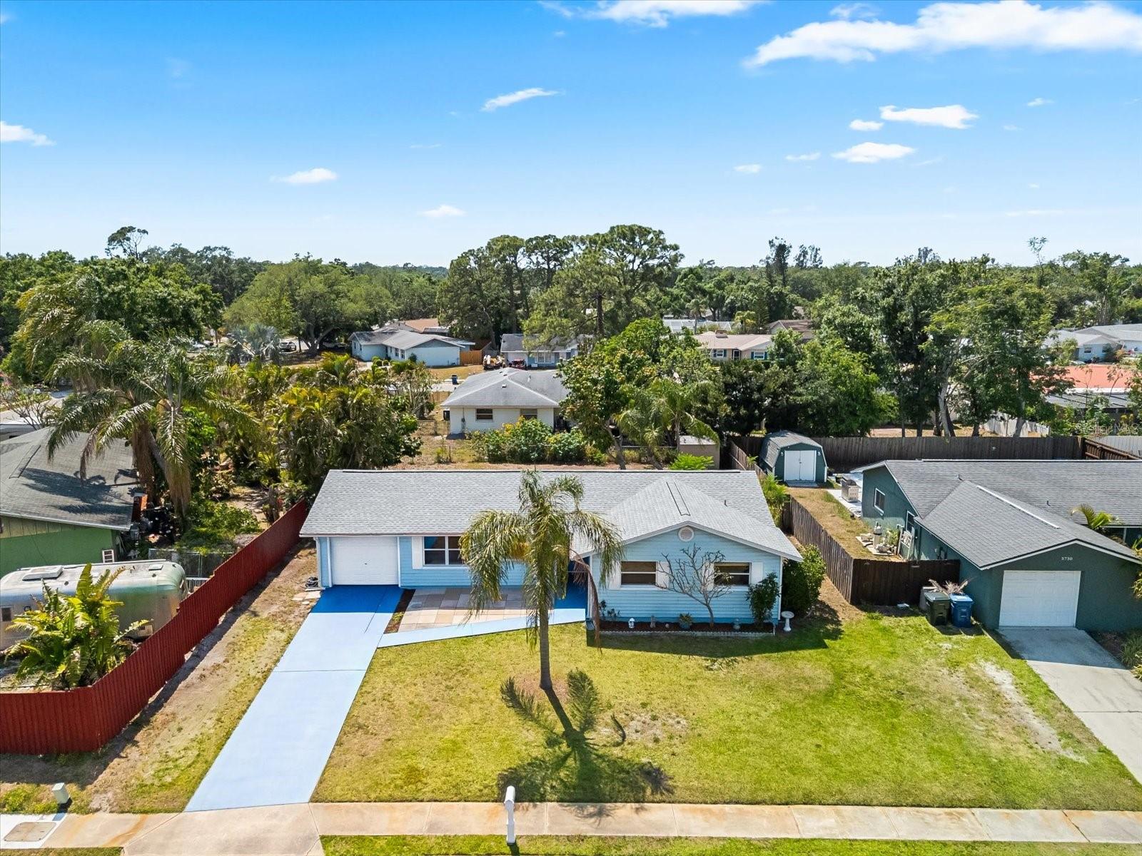 3736 WOODMONT DR, SARASOTA, FL, 34232