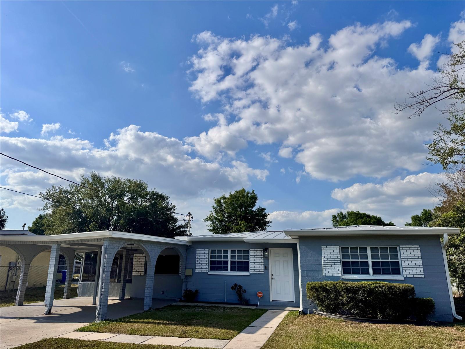 8326 ENDIVE AVE, TAMPA, FL, 33619