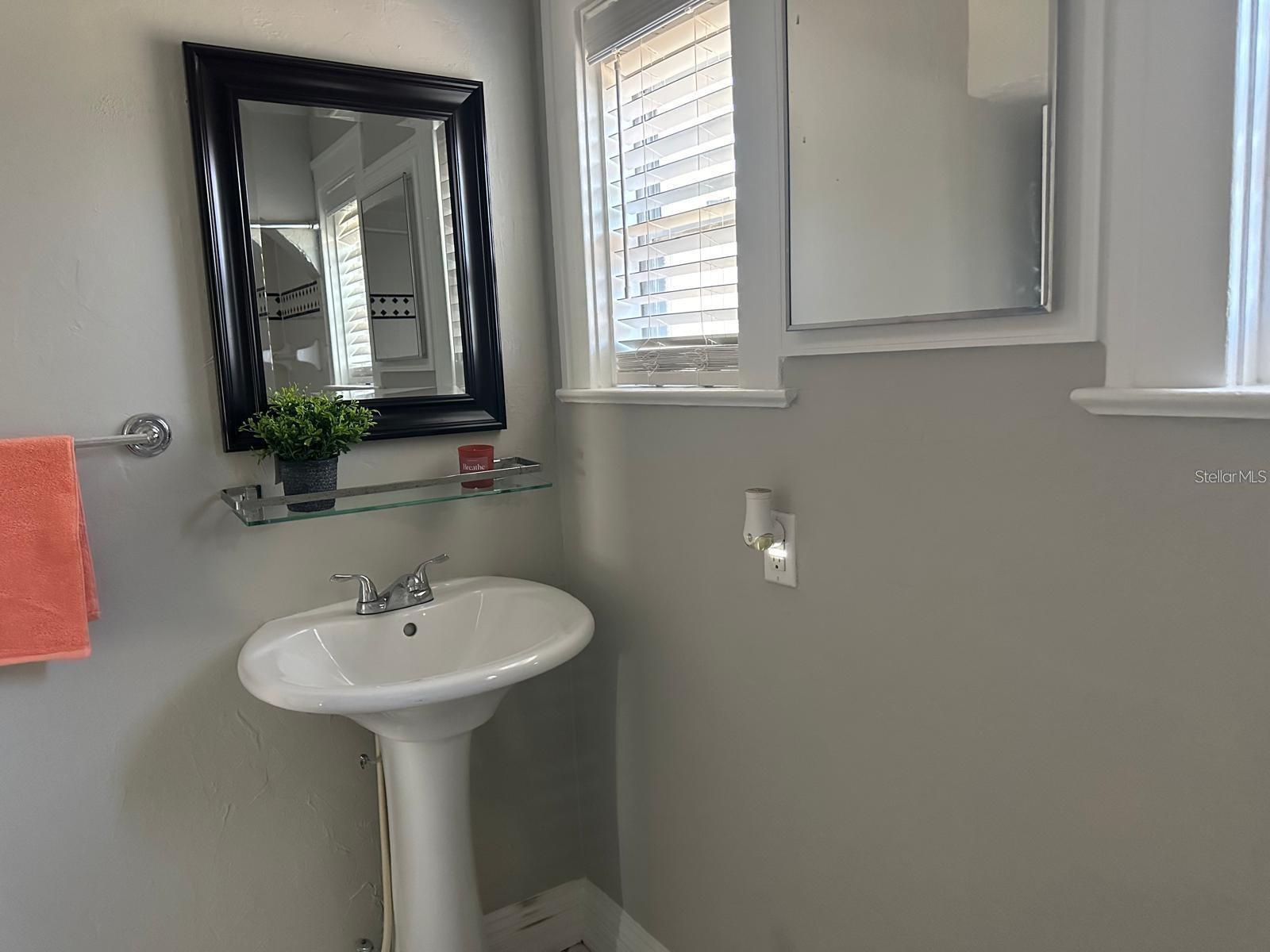 HART W H, DELAND, FL, 32720