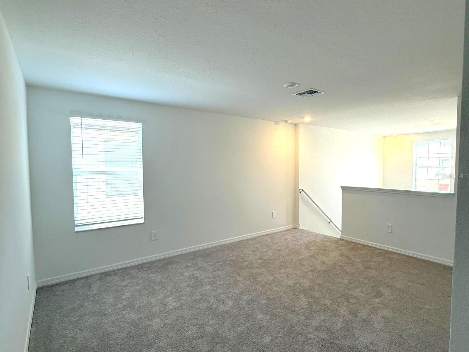 2081 HALLIER CV, WESLEY CHAPEL, FL, 33543