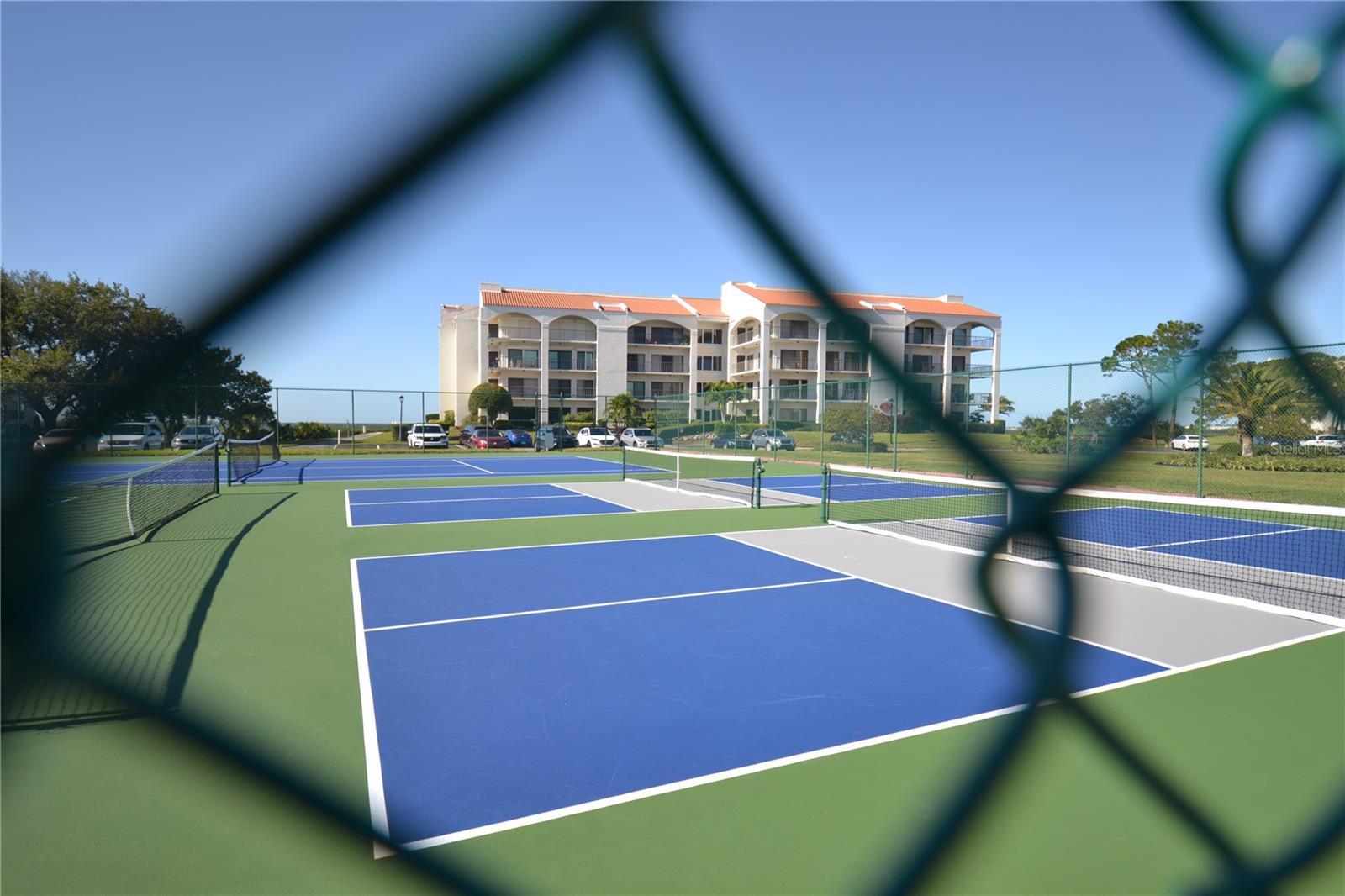 332 MARINER DR, TARPON SPRINGS, FL, 34689