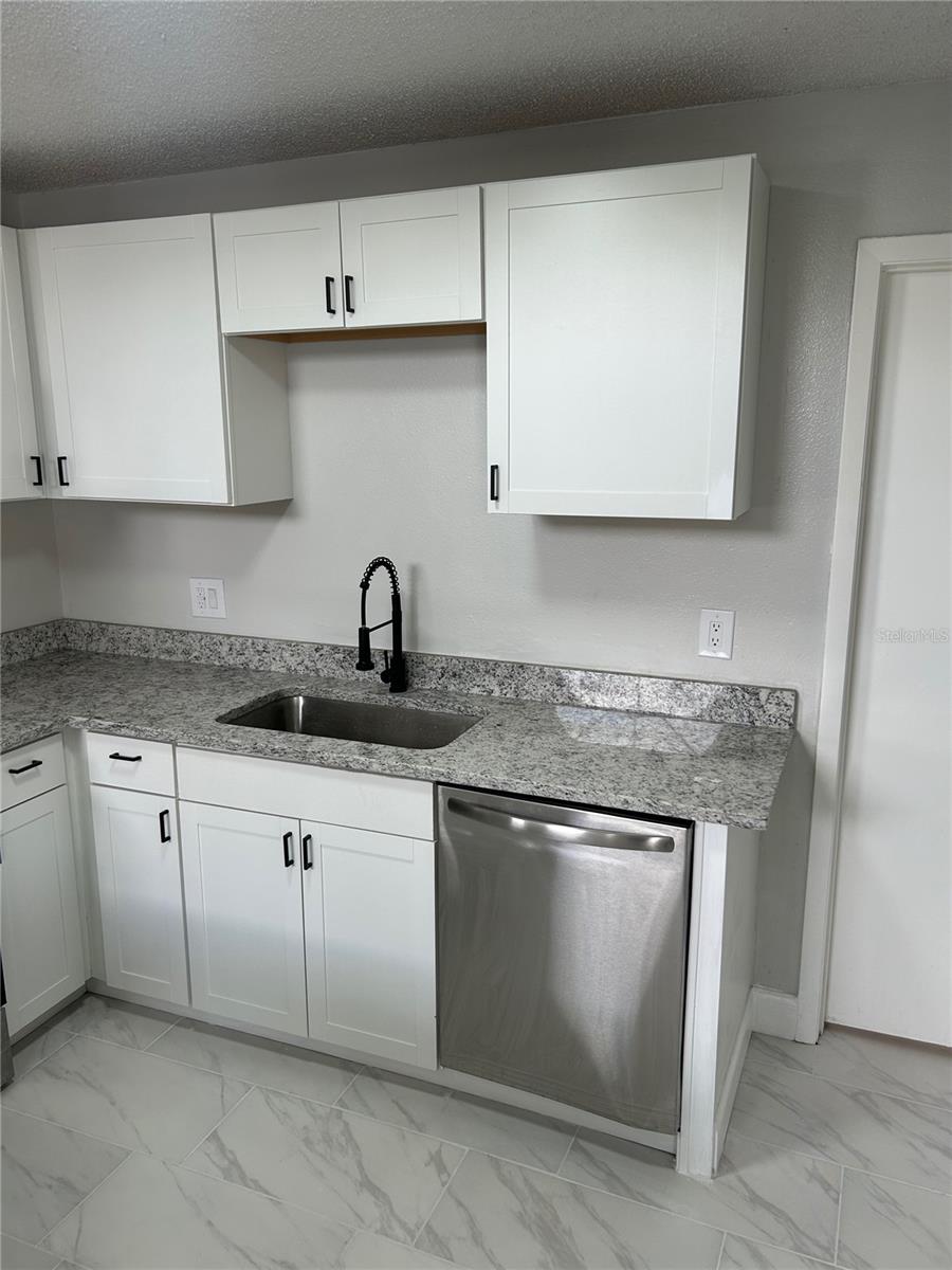 12219 ARMENIA GABLES CIR, TAMPA, FL, 33612