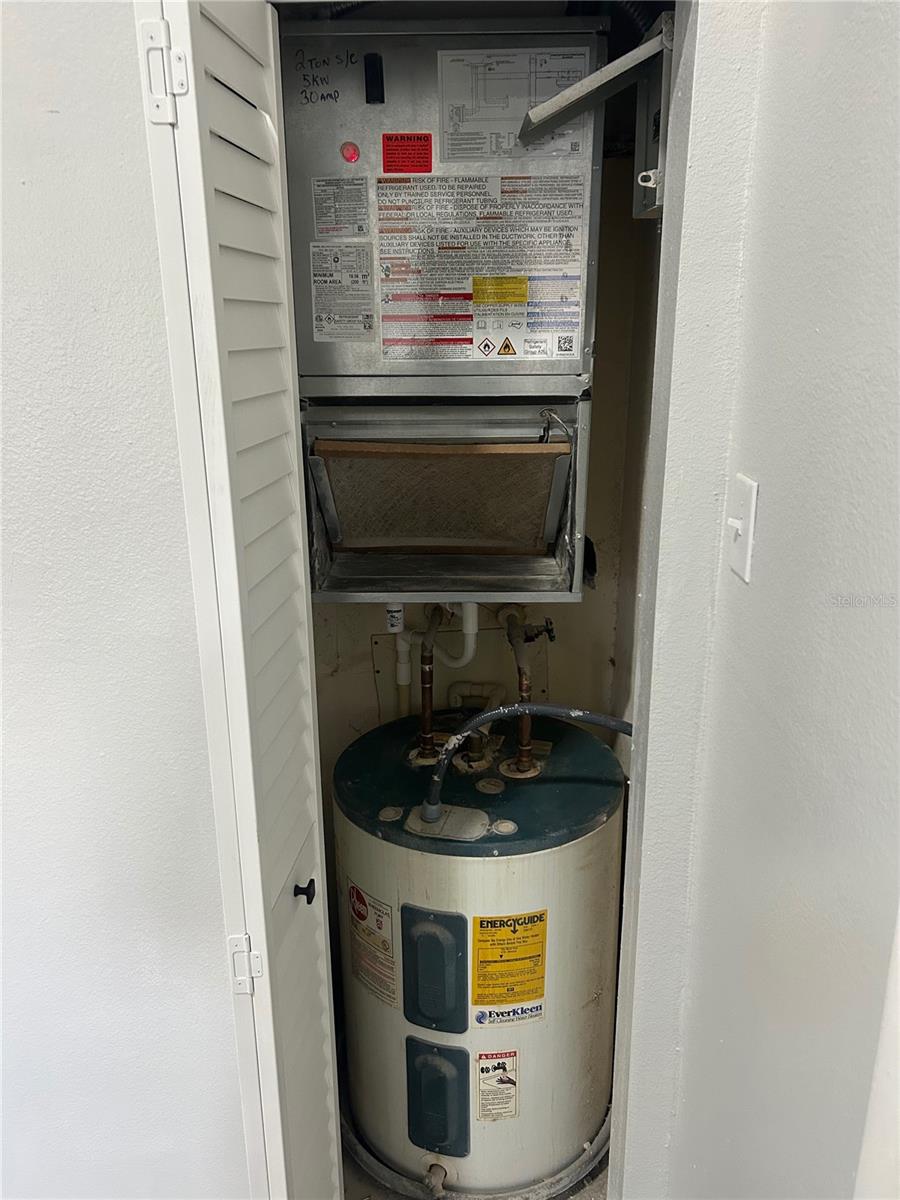 12219 ARMENIA GABLES CIR, TAMPA, FL, 33612