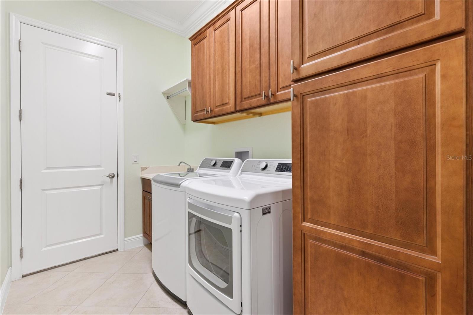 6988 LAWRENCEVILLE WAY, THE VILLAGES, FL, 34762