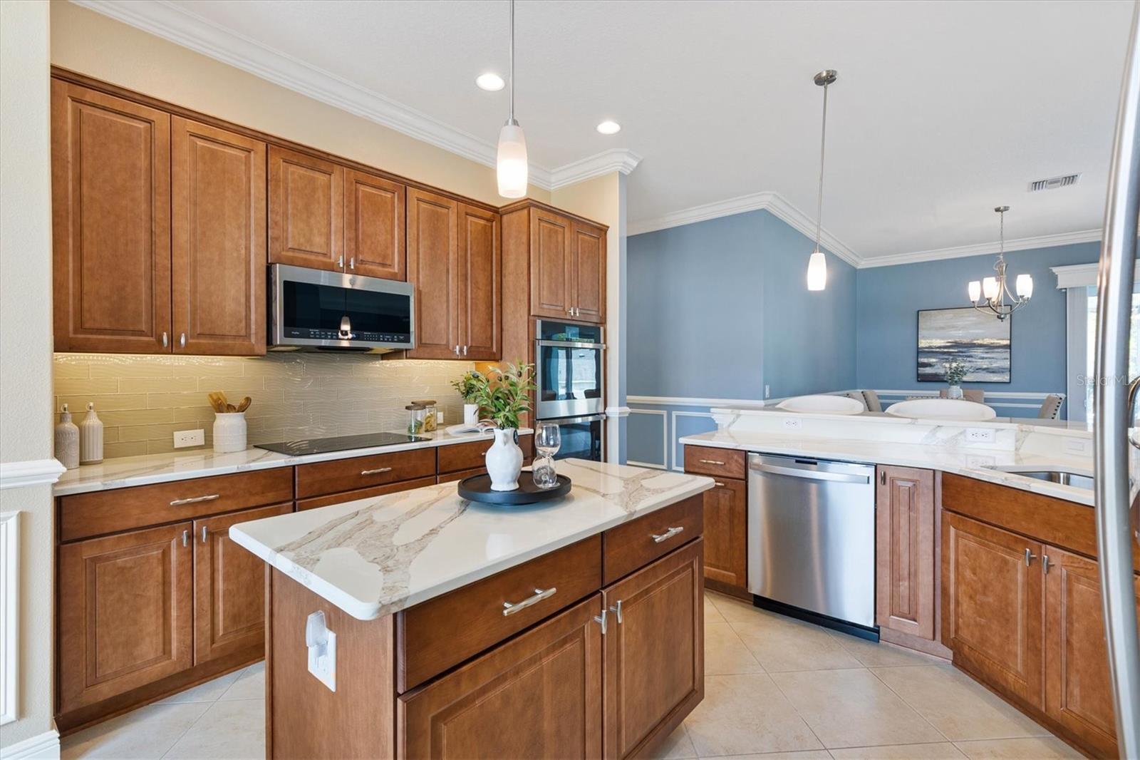 6988 LAWRENCEVILLE WAY, THE VILLAGES, FL, 34762