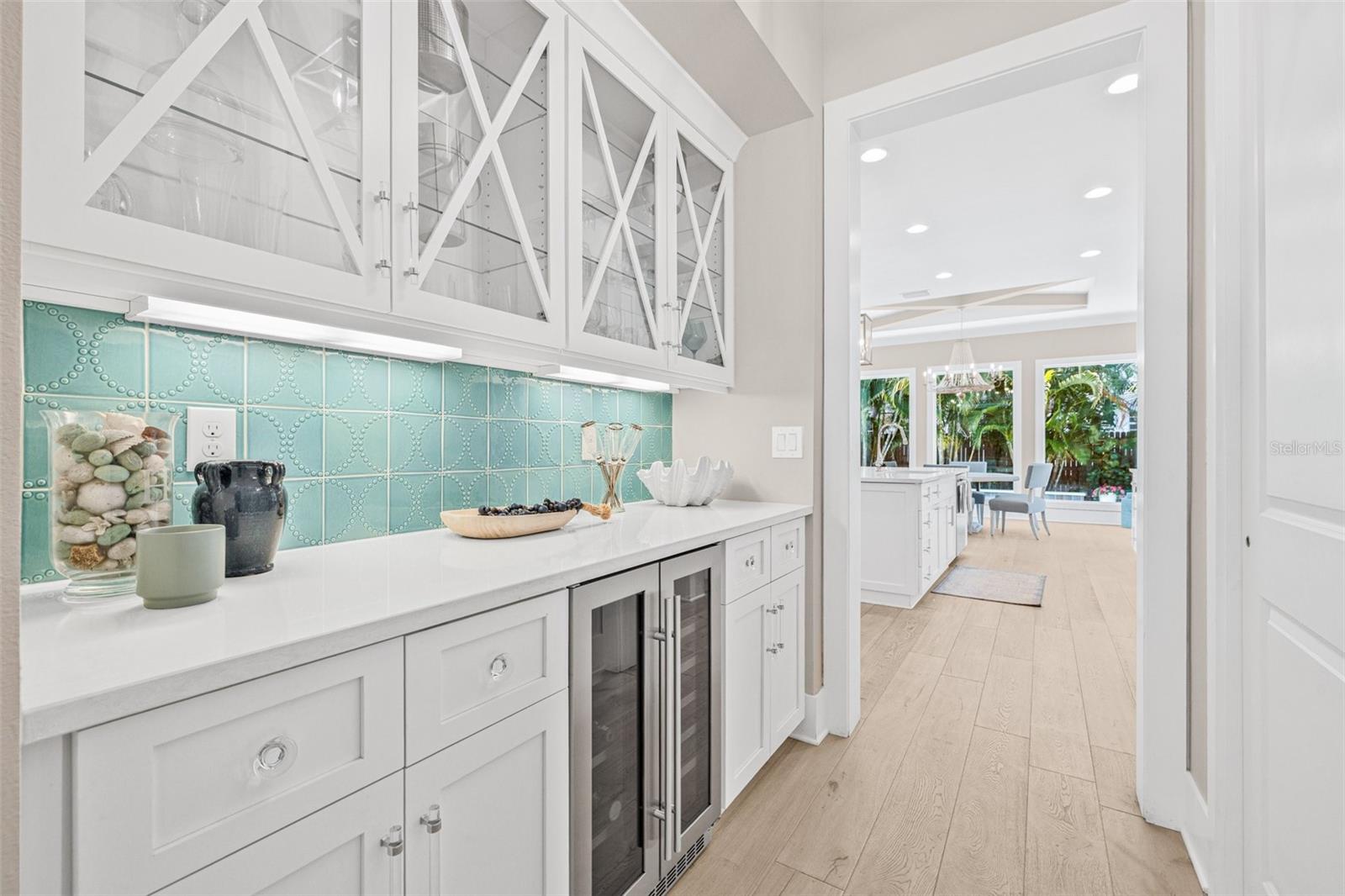 3711 W BARCELONA ST, TAMPA, FL, 33629