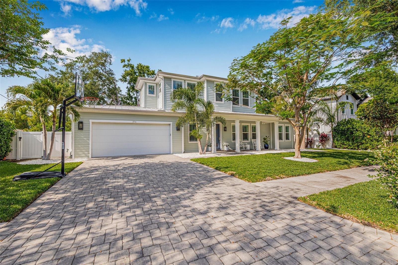 3711 W BARCELONA ST, TAMPA, FL, 33629