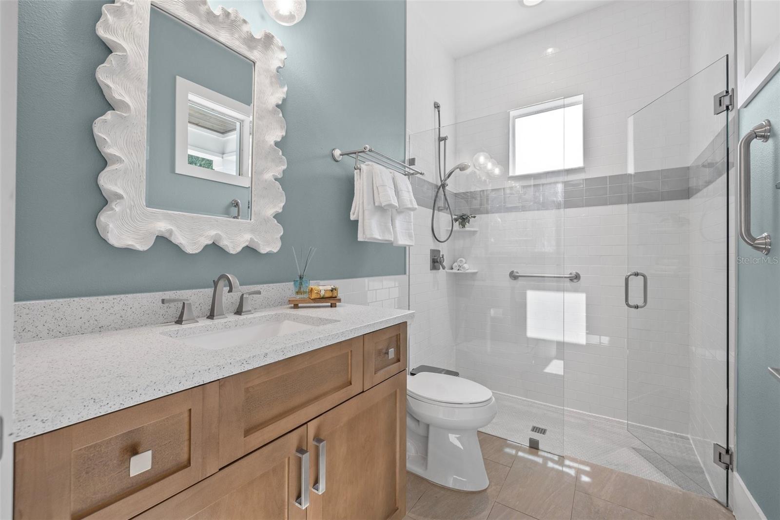 3711 W BARCELONA ST, TAMPA, FL, 33629