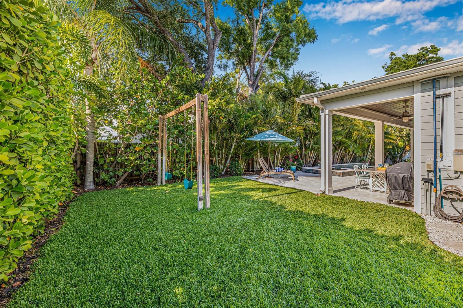 3711 W BARCELONA ST, TAMPA, FL, 33629