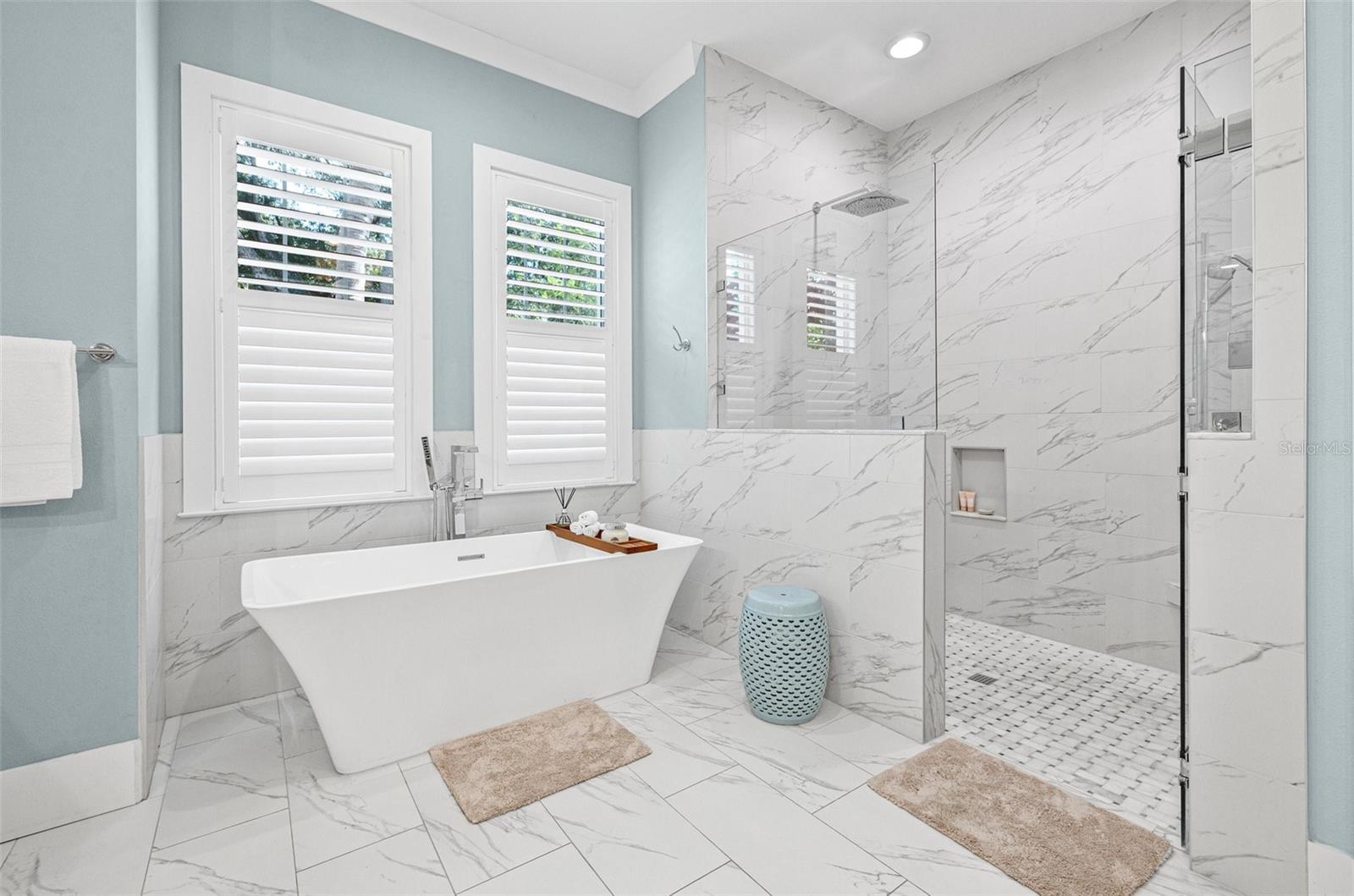 3711 W BARCELONA ST, TAMPA, FL, 33629