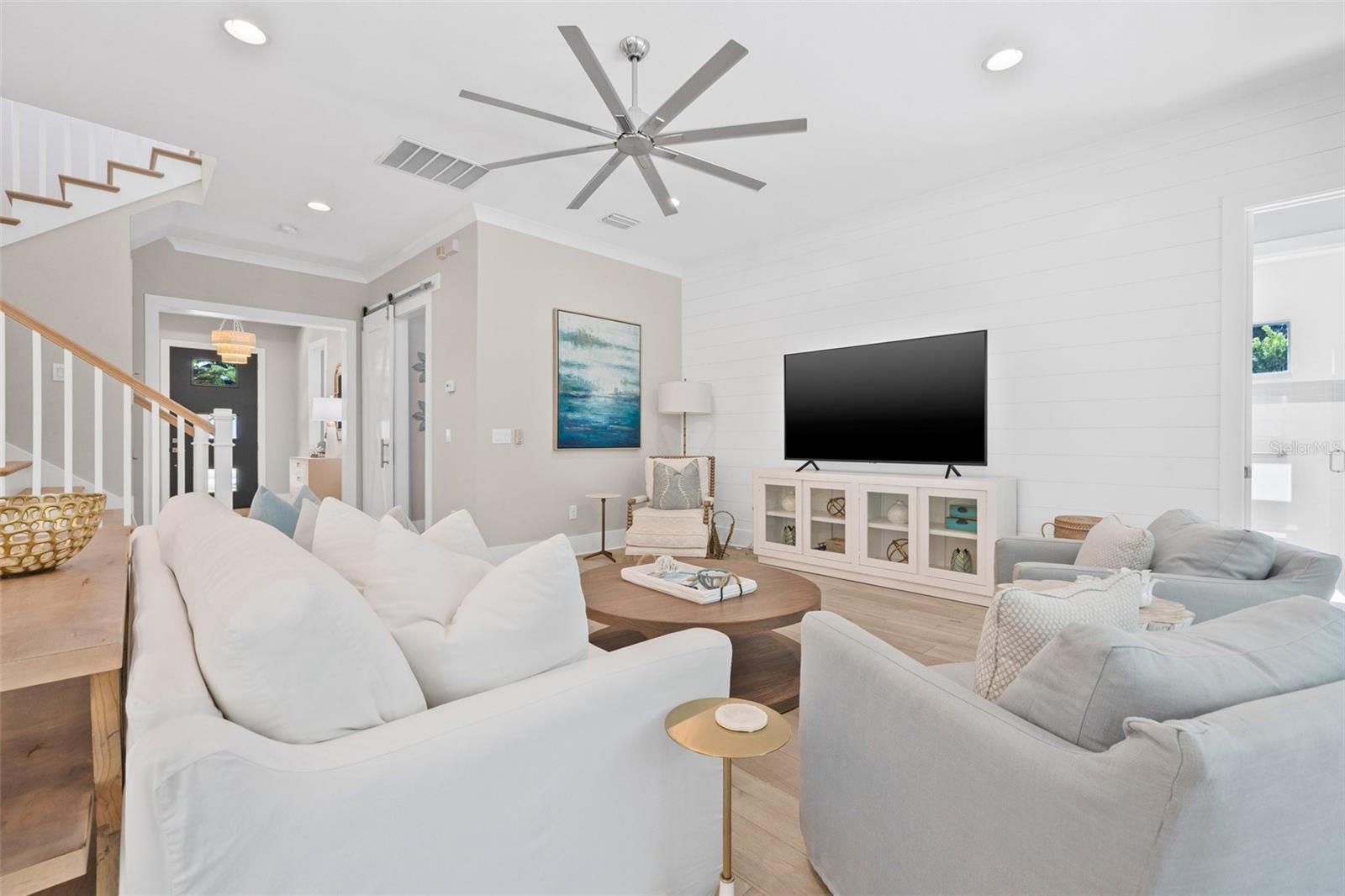 3711 W BARCELONA ST, TAMPA, FL, 33629