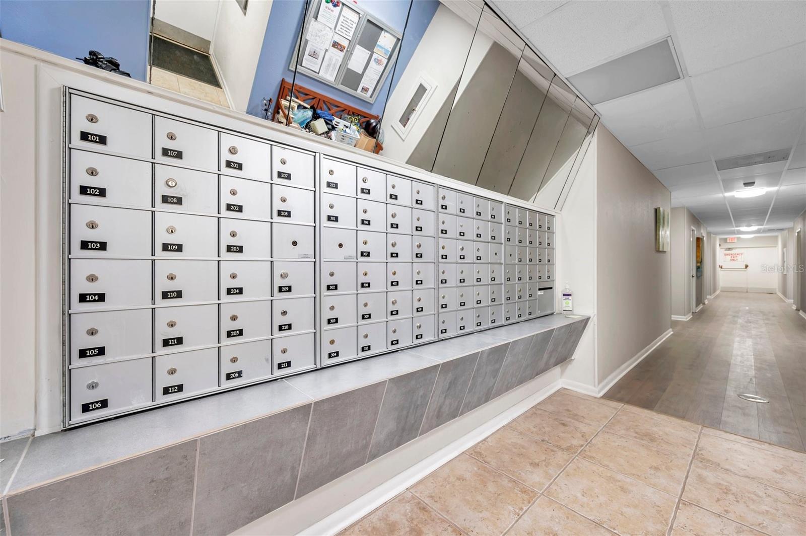 7400 SUN ISLAND DR S #206, SOUTH PASADENA, FL, 33707