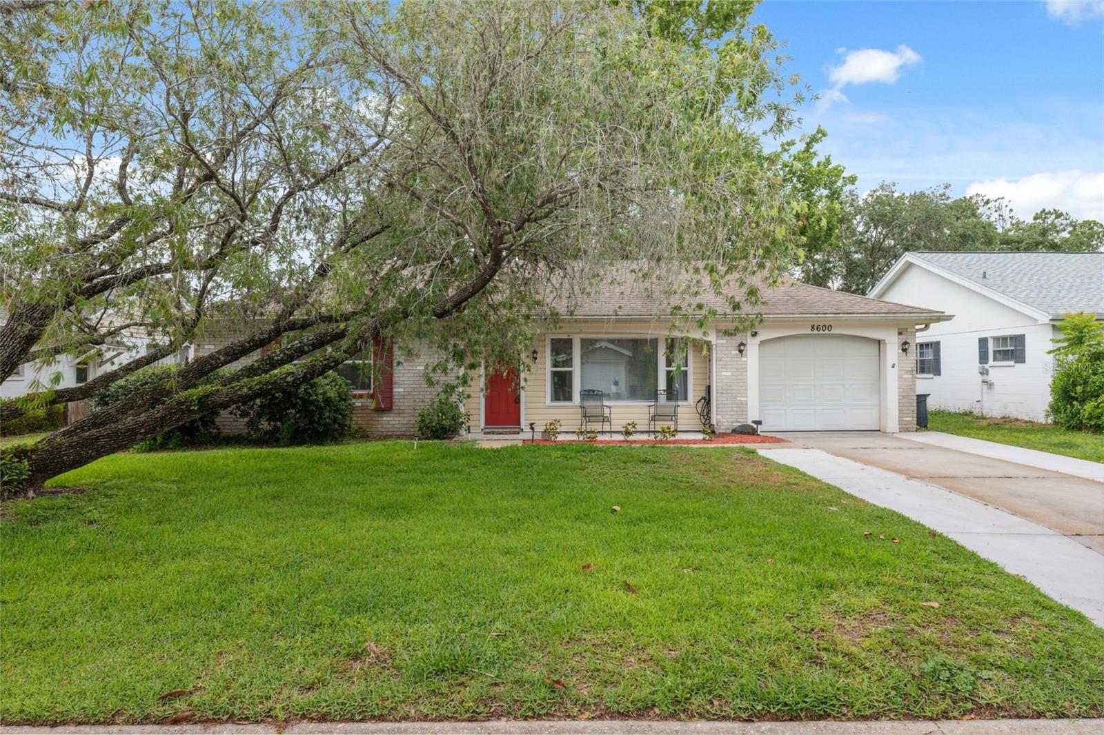 8600 VILLAGE MILL ROW, HUDSON, FL, 34667