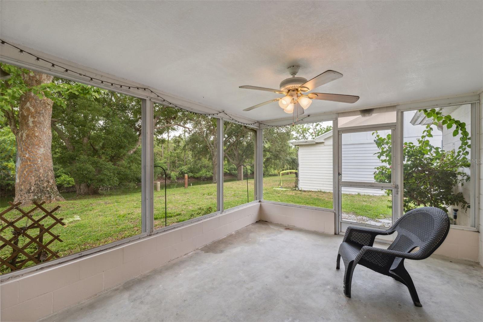 8600 VILLAGE MILL ROW, HUDSON, FL, 34667