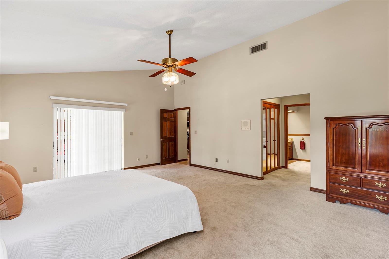 1039 WHISPERING CV, CASSELBERRY, FL, 32707