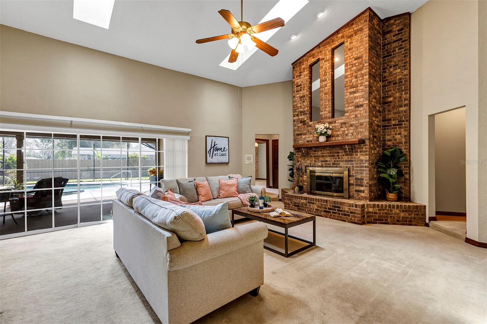1039 WHISPERING CV, CASSELBERRY, FL, 32707