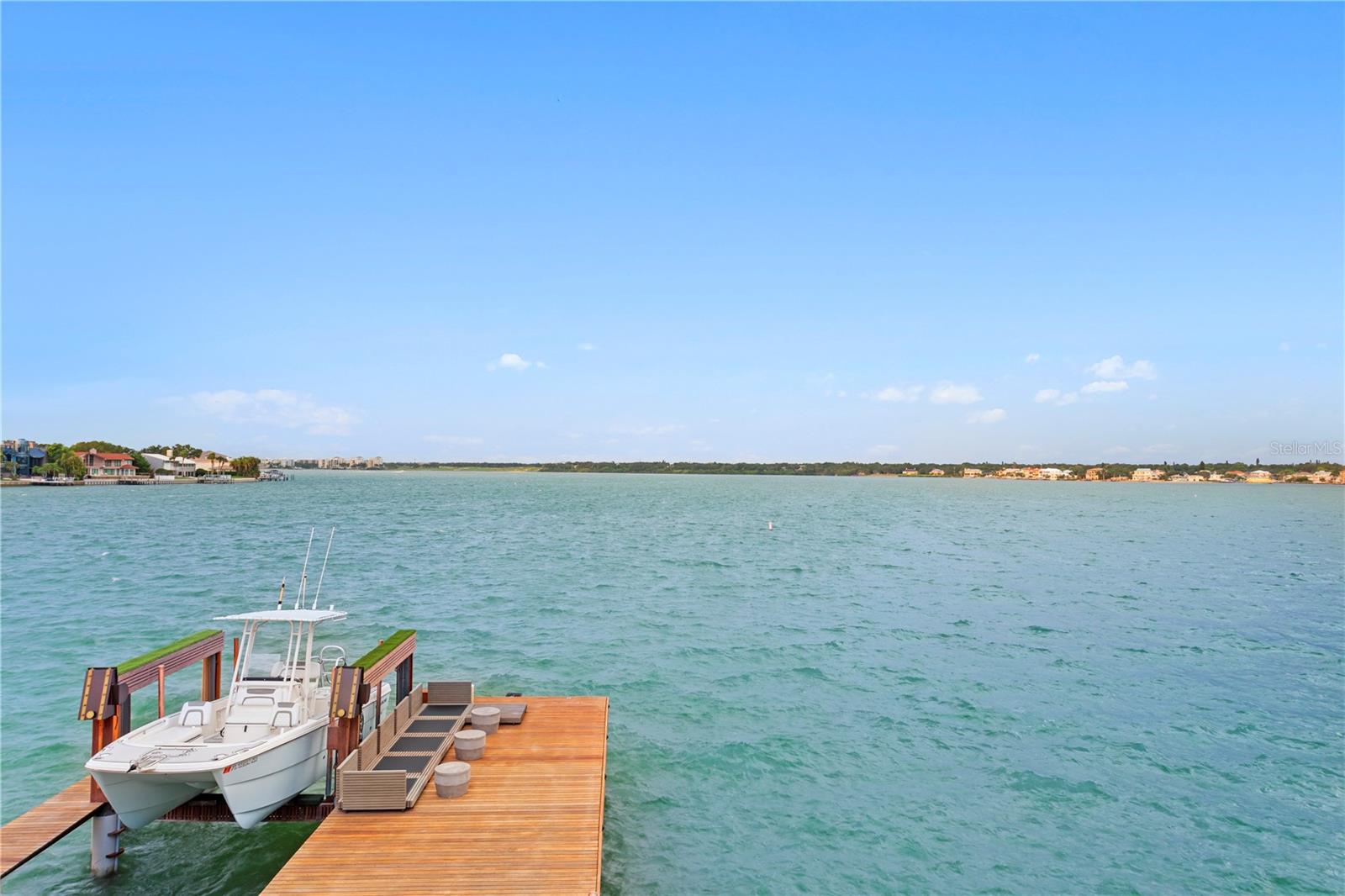 TB8379196 Property Photo