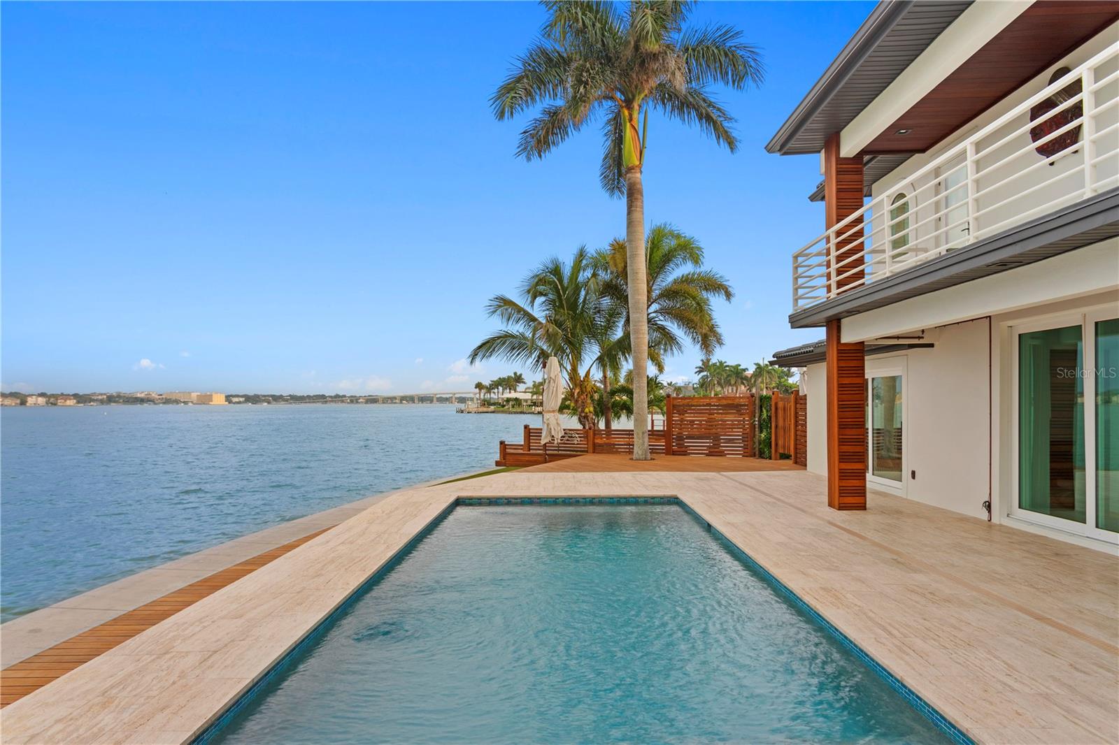 TB8379196 Property Photo