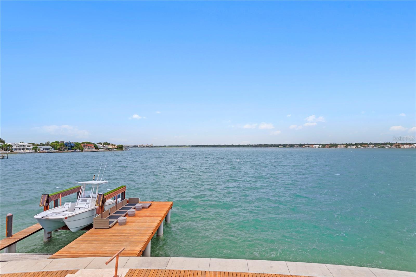 TB8379196 Property Photo