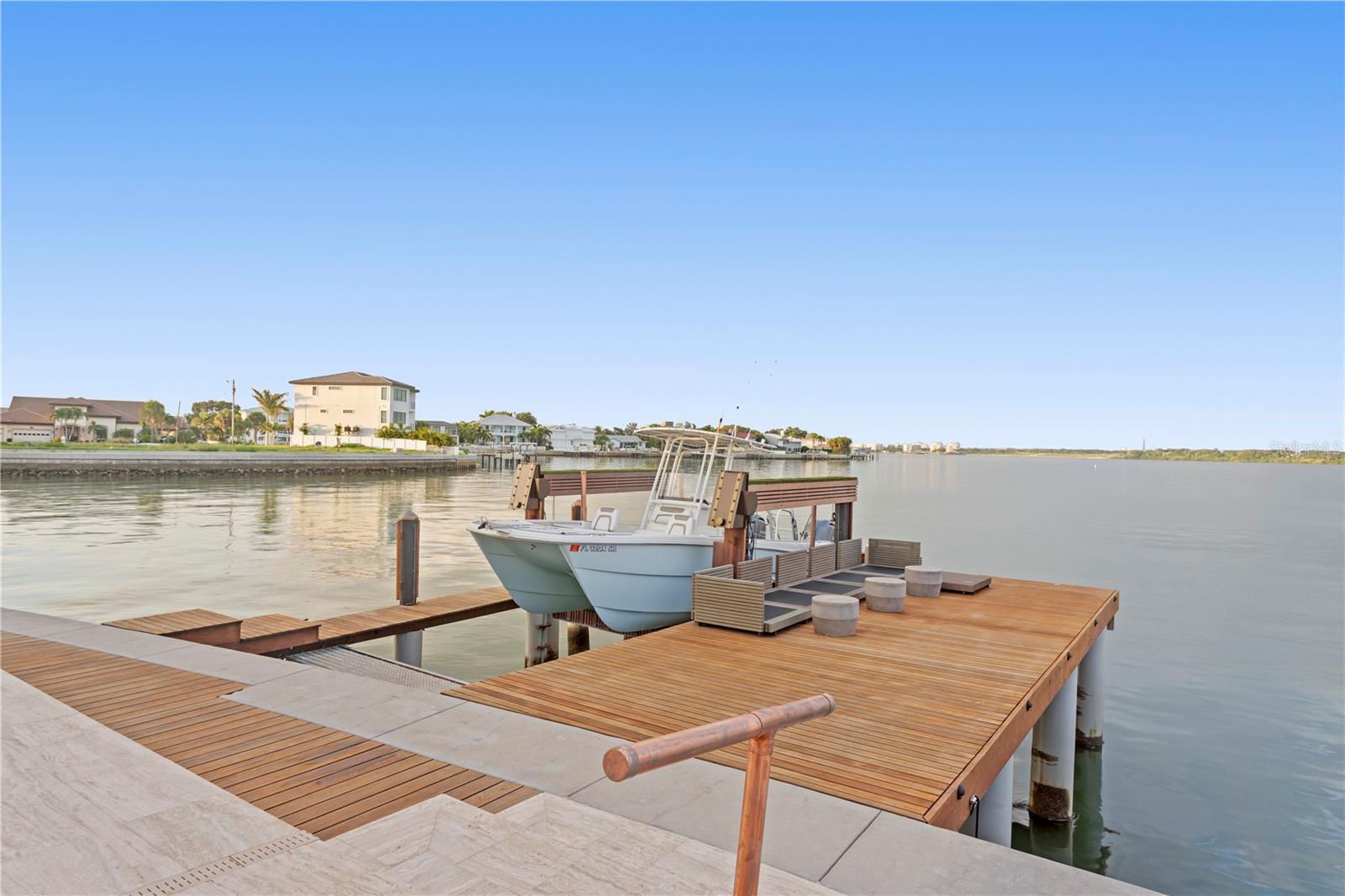 TB8379196 Property Photo