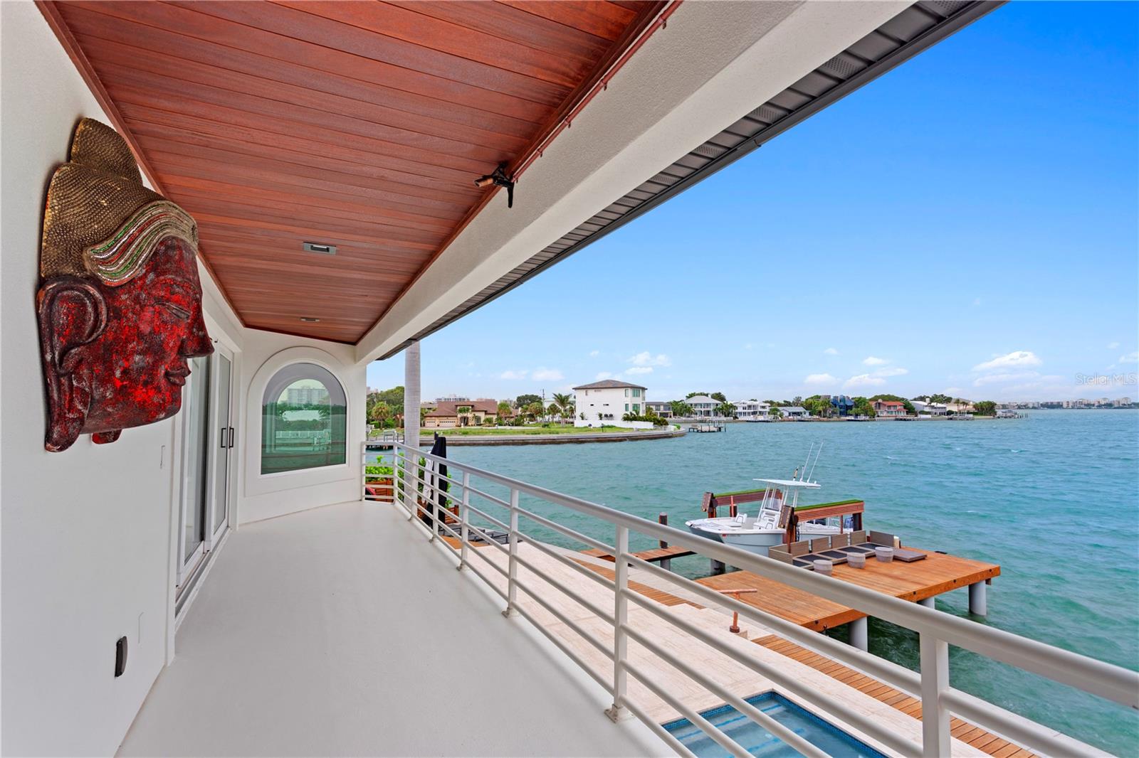 TB8379196 Property Photo