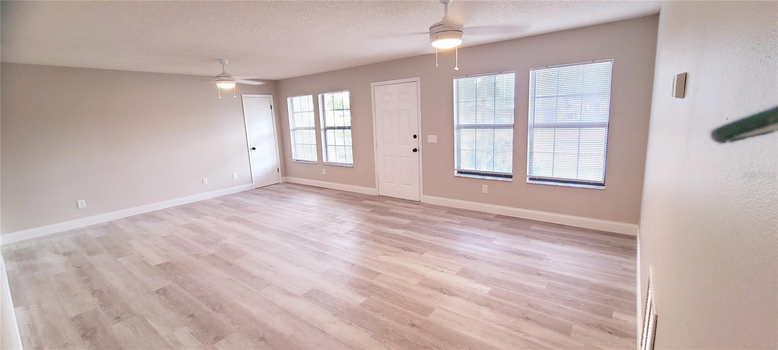 1472 6TH AVE, DELAND, FL, 32724