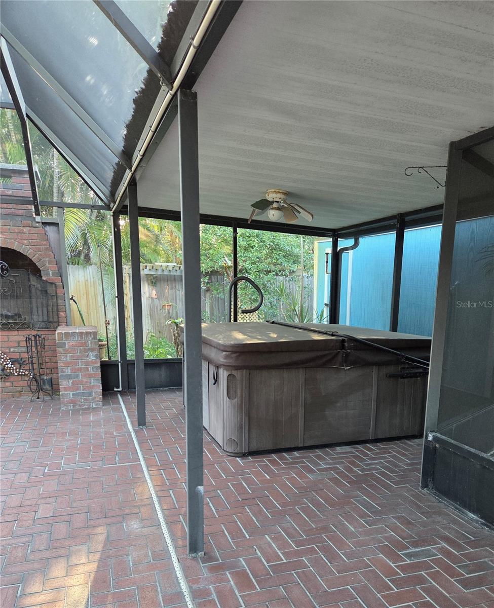 4700 NEPTUNE RD, VENICE, FL, 34293