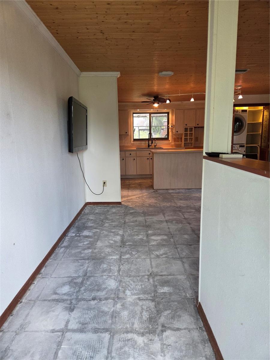 4700 NEPTUNE RD, VENICE, FL, 34293