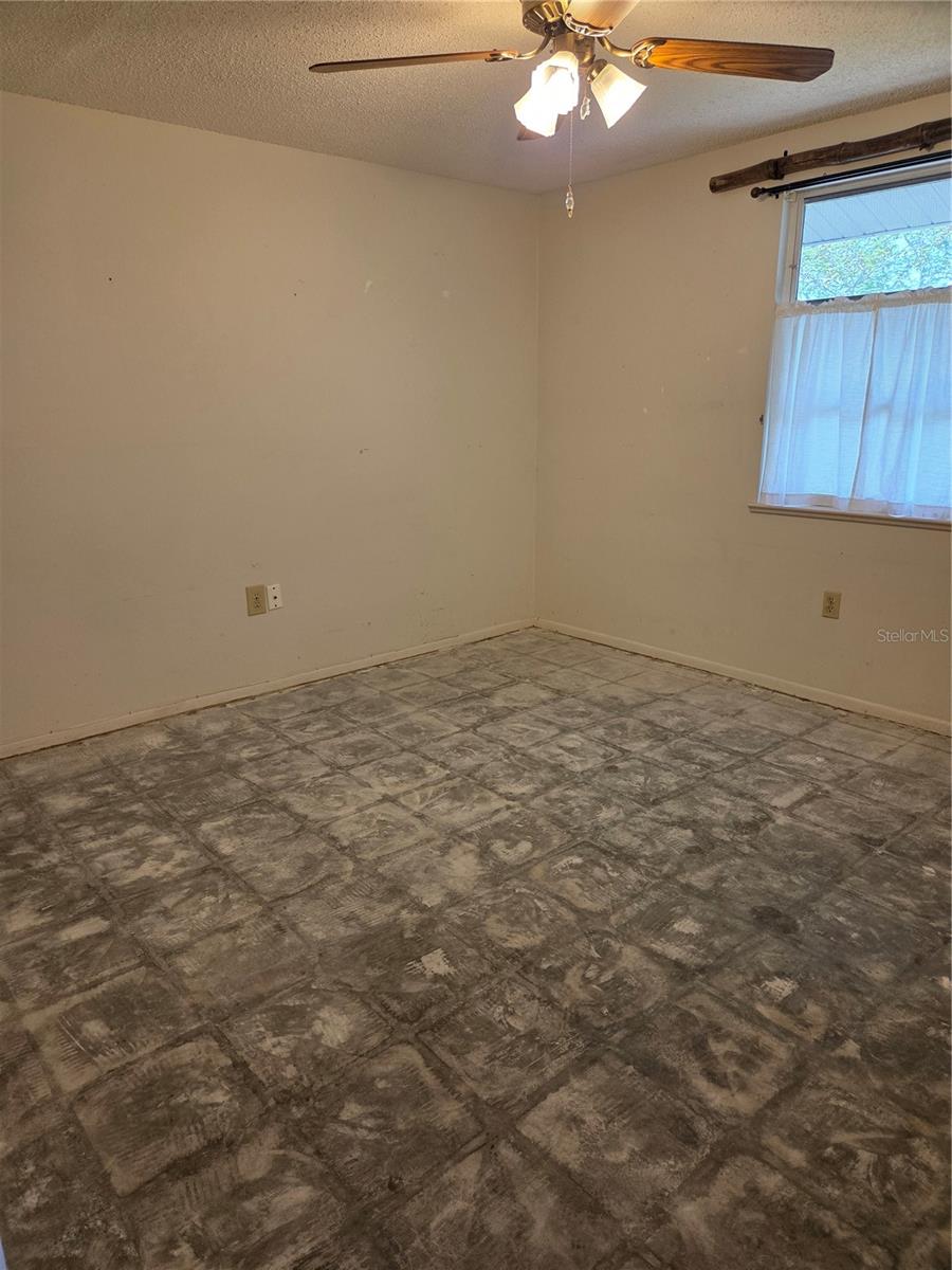 4700 NEPTUNE RD, VENICE, FL, 34293