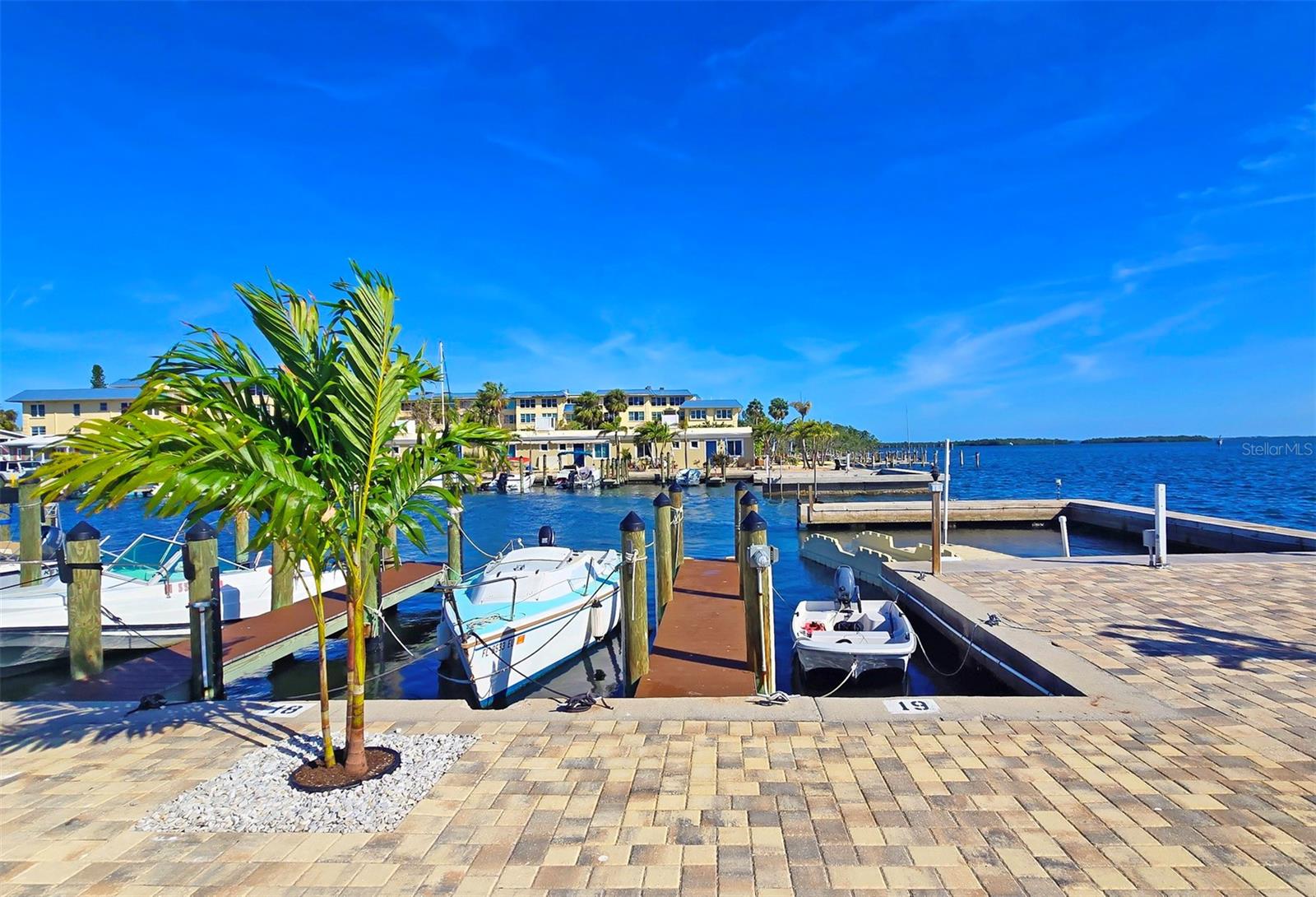 3740 GULF OF MEXICO DR #116, LONGBOAT KEY, FL, 34228