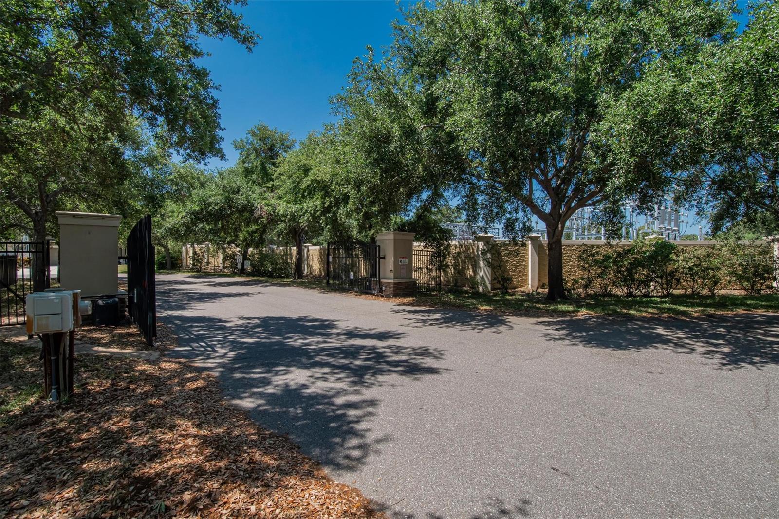 6918 FROG POCKET PL, TAMPA, FL, 33616