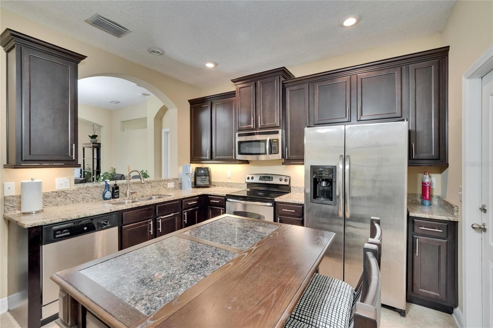 6918 FROG POCKET PL, TAMPA, FL, 33616