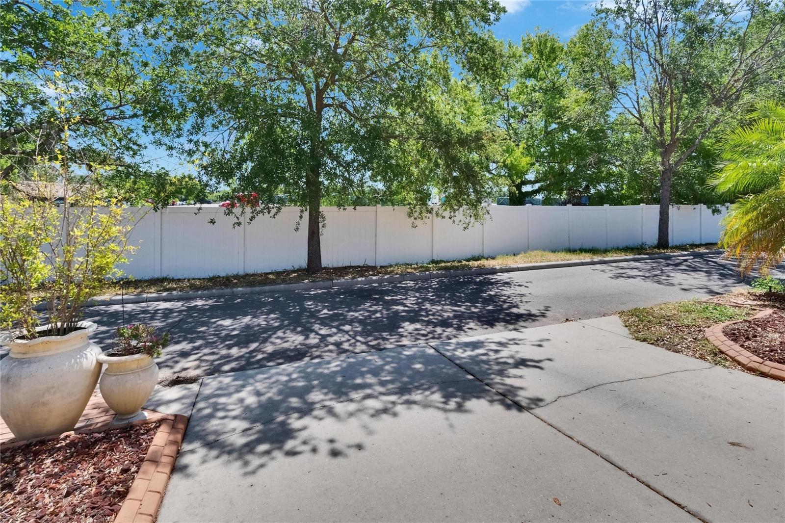 6918 FROG POCKET PL, TAMPA, FL, 33616