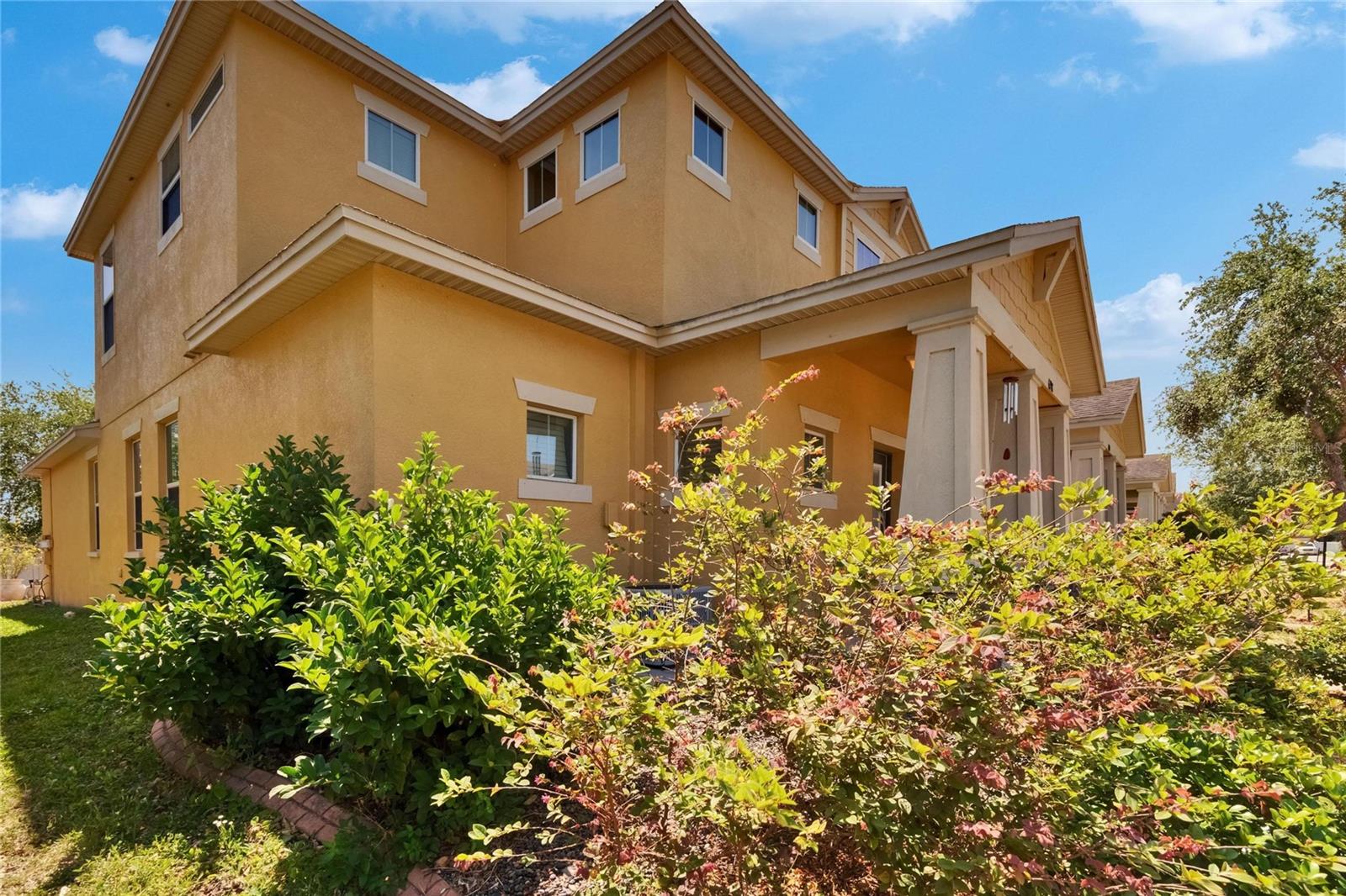 6918 FROG POCKET PL, TAMPA, FL, 33616